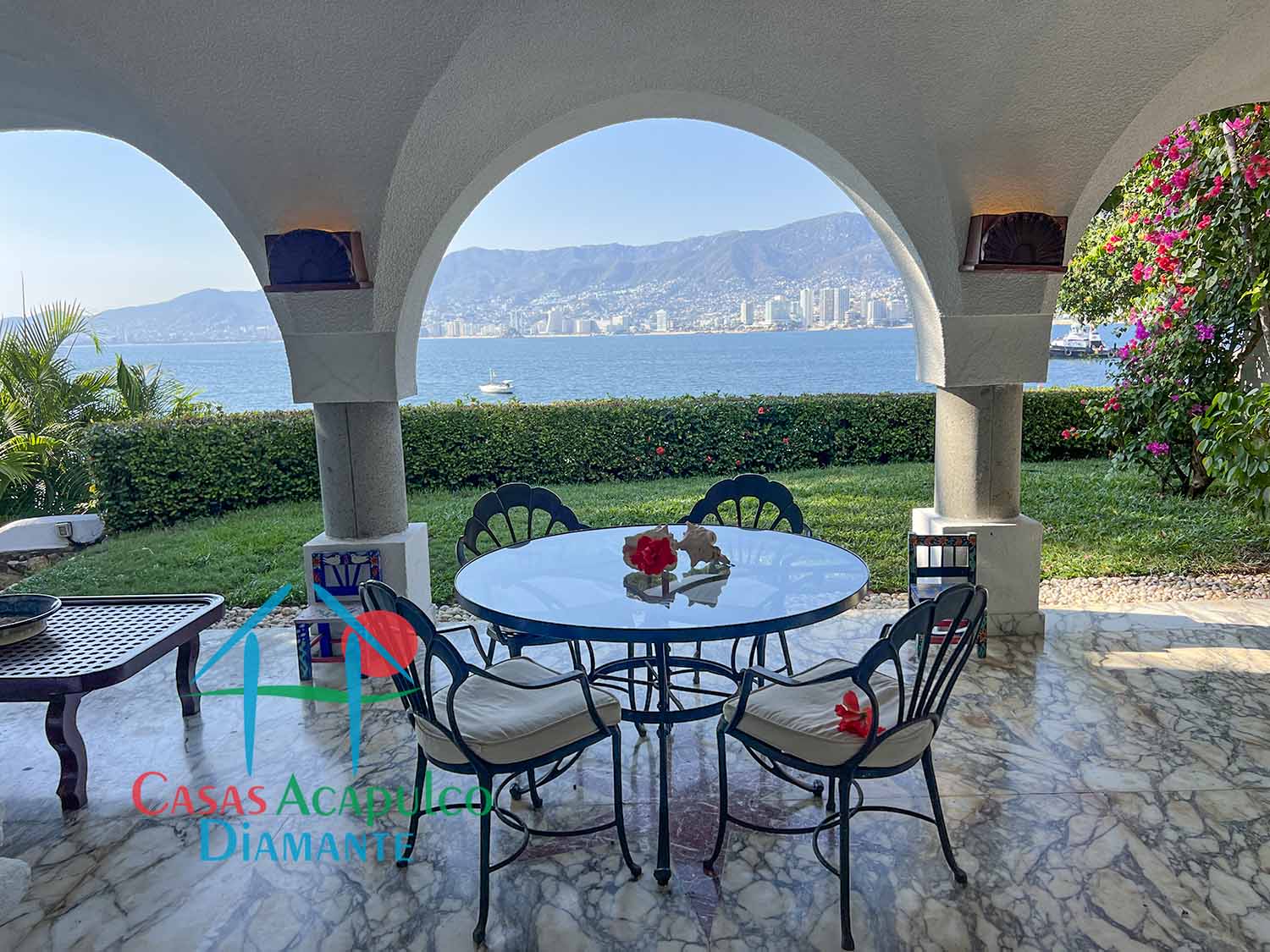 Villa Alejandra - Estancia recámaras 2